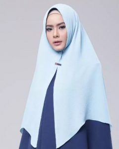 45-Style Hijab 2017 yang Membuatmu Memesona005