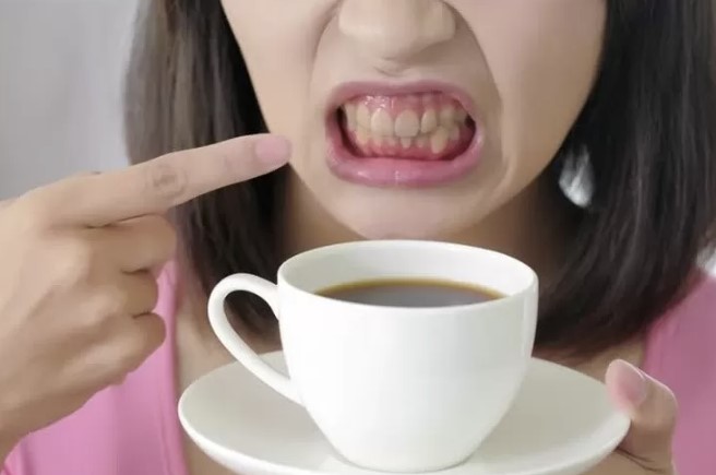 Apakah Kopi Merusak Gigi
